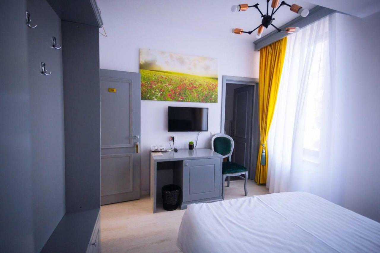 Hotel Glaris Tirgu Frumos Exteriér fotografie